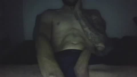 Snapshot of garyreal1990 chatting on September 21, 6:04 am garyreal1990 online show from September 21, 6:04 am