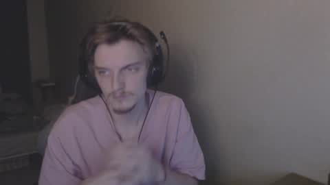 Snapshot of gasturfahe chatting on February 12, 6:19 pm gasturfahe online show from February 12, 6:19 pm