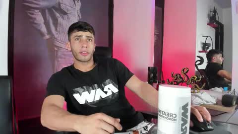 Snapshot of gato_pascal chatting on May 29, 7:45 pm Gato online show from May 29, 7:45 pm