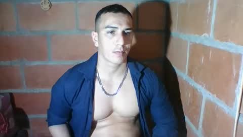 Snapshot of gattitosexy_95 chatting on November 21, 5:33 pm gattitosexy_95 online show from November 21, 5:33 pm