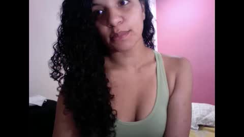 Snapshot of gatubelahotxxx chatting on January 4, 9:41 pm gatubelahotxxx online show from January 4, 9:41 pm