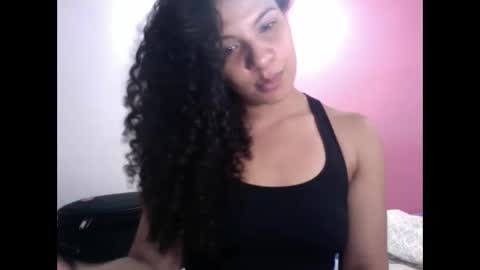 Snapshot of gatubelahotxxx chatting on January 10, 1:42 am gatubelahotxxx online show from January 10, 1:42 am