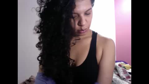 Snapshot of gatubelahotxxx chatting on January 18, 4:15 am gatubelahotxxx online show from January 18, 4:15 am