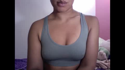 Snapshot of gatubelahotxxx chatting on January 26, 5:45 am gatubelahotxxx online show from January 26, 5:45 am