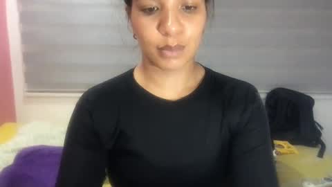 Snapshot of gatubelahotxxx chatting on September 15, 11:38 pm gatubelahotxxx online show from September 15, 11:38 pm