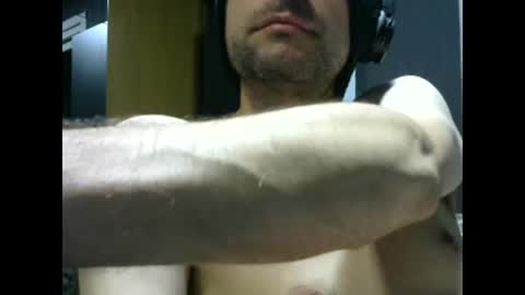 Snapshot of gauchors21 chatting on February 22, 3:01 am gauchors21 online show from February 22, 3:01 am