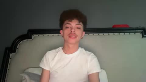 Snapshot of gayboyhtx chatting on February 7, 10:46 pm Jose online show from February 7, 10:46 pm