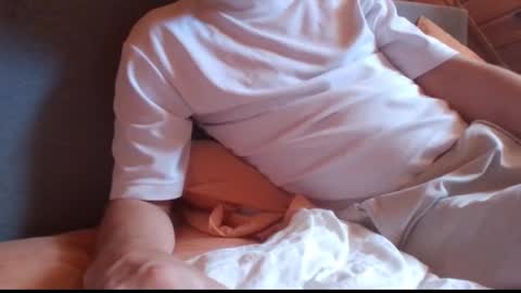 Snapshot of gccurious76 chatting on February 12, 12:58 am GCGuy online show from February 12, 12:58 am