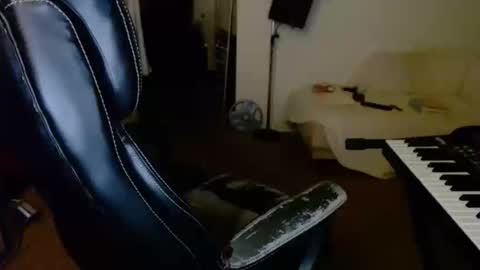 Snapshot of gdakis chatting on February 26, 5:34 pm gdakis online show from February 26, 5:34 pm