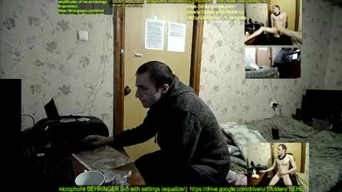 Snapshot of gdsfhg27lk chatting on May 18, 10:04 pm gdsfhg27lk online show from May 18, 10:04 pm