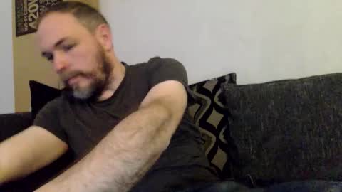 Snapshot of geddes4 chatting on May 3, 10:27 pm SIR online show from May 3, 10:27 pm