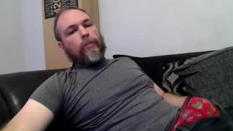 Snapshot of geddes4 chatting on June 4, 12:05 am SIR online show from June 4, 12:05 am