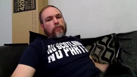 Snapshot of geddes4 chatting on June 13, 11:13 pm SIR online show from June 13, 11:13 pm