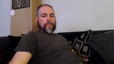 Snapshot of geddes4 chatting on July 23, 10:51 pm SIR online show from July 23, 10:51 pm