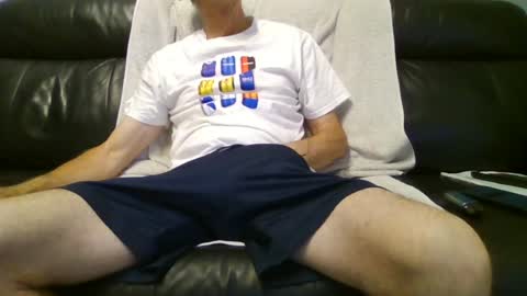 Snapshot of geeezer64 chatting on July 12, 12:34 am geeezer64 online show from July 12, 12:34 am