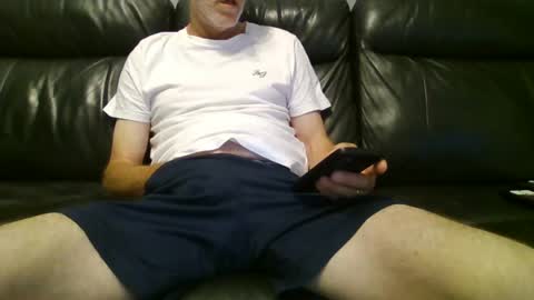Snapshot of geeezer64 chatting on July 24, 11:03 pm geeezer64 online show from July 24, 11:03 pm