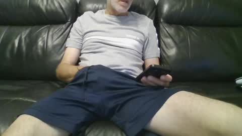 Snapshot of geeezer64 chatting on July 28, 1:12 am geeezer64 online show from July 28, 1:12 am