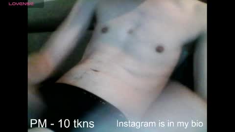 Snapshot of geil123569551 chatting on May 20, 8:37 pm geil123569551 online show from May 20, 8:37 pm