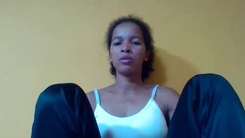 Snapshot of gelmene chatting on April 19, 6:10 pm gelmene online show from April 19, 6:10 pm
