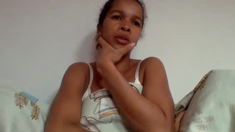 Snapshot of gelmene chatting on June 20, 7:27 pm gelmene online show from June 20, 7:27 pm