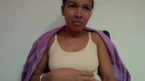 Snapshot of gelmene chatting on June 29, 10:37 am gelmene online show from June 29, 10:37 am