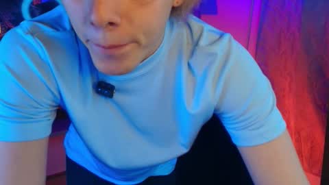 Snapshot of gemdominus chatting on October 14, 12:22 am Gem Dominus online show from October 14, 12:22 am