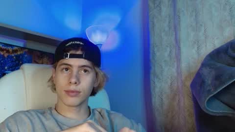 Gem Dominus online show from December 18, 11:55 pm