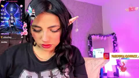 Snapshot of gemenis_dy_ chatting on November 28, 6:32 pm Geminis online show from November 28, 6:32 pm