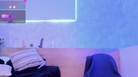 geminis muentes online show from January 11, 6:45 am