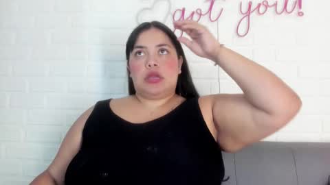 geminis muentes online show from November 9, 7:12 pm