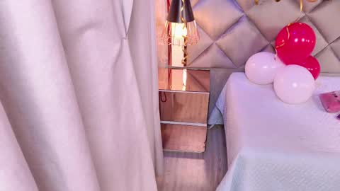 Snapshot of gemma_sm chatting on May 27, 3:03 am Maria online show from May 27, 3:03 am