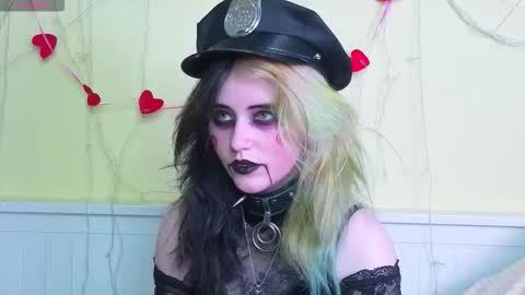 Ilona online show from October 31, 6:31 pm