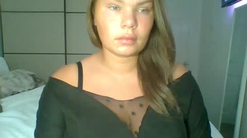 Snapshot of gemmarmalade chatting on July 17, 7:26 am GEMMARMALADE online show from July 17, 7:26 am