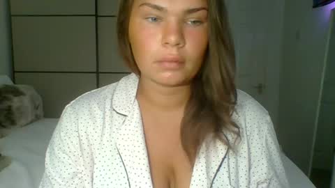 Snapshot of gemmarmalade chatting on July 30, 6:56 am GEMMARMALADE online show from July 30, 6:56 am