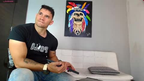 gendersonfit online show from February 12, 10:15 pm