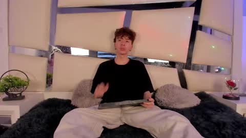 Genesis online show from January 9, 4:48 am