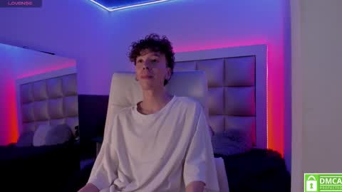 genesis_js online show from February 26, 9:25 pm