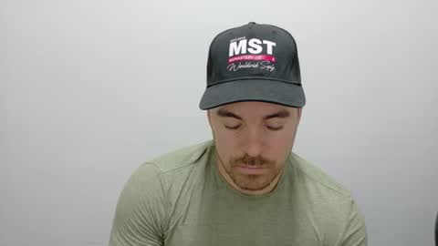 genesis_wb online show from November 28, 1:52 am