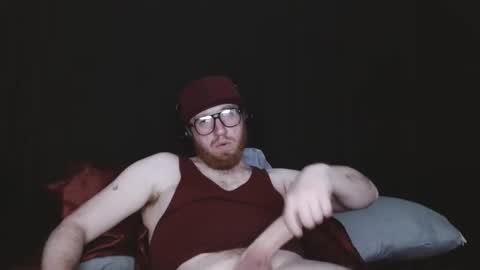 Snapshot of genitalwars chatting on February 21, 7:31 am genitalwars online show from February 21, 7:31 am