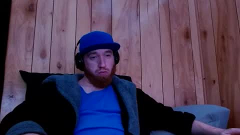 Snapshot of genitalwars chatting on March 9, 5:44 am genitalwars online show from March 9, 5:44 am