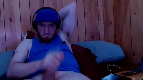 Snapshot of genitalwars chatting on March 25, 4:02 pm genitalwars online show from March 25, 4:02 pm