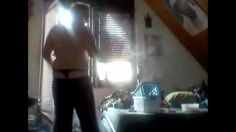 Snapshot of genius1606 chatting on September 9, 5:12 pm genius1606 online show from September 9, 5:12 pm