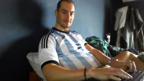 Genaro online show from June 3, 1:57 pm