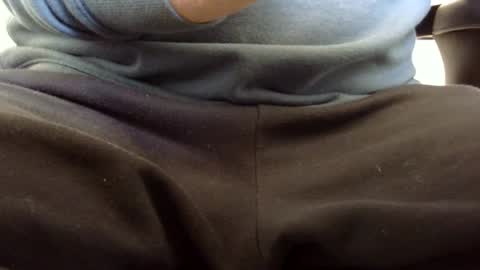 Snapshot of gent063 chatting on January 6, 4:44 pm gent063 online show from January 6, 4:44 pm