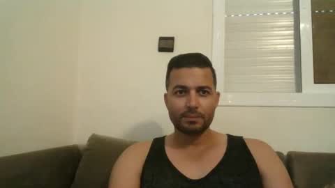 Snapshot of genteldevil chatting on December 30, 3:13 pm genteldevil online show from December 30, 3:13 pm