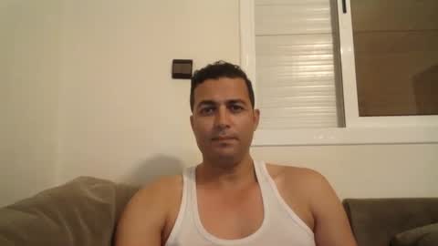 Snapshot of genteldevil chatting on January 13, 11:06 pm genteldevil online show from January 13, 11:06 pm