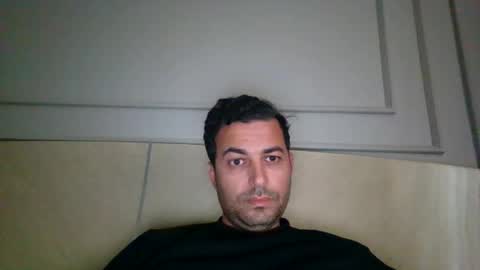 Snapshot of genteldevil chatting on December 15, 9:24 am genteldevil online show from December 15, 9:24 am