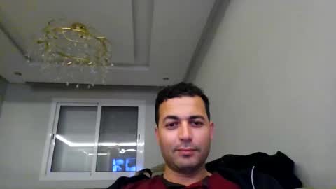 Snapshot of genteldevil chatting on February 14, 12:07 am genteldevil online show from February 14, 12:07 am