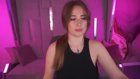 gentleadellee online show from November 9, 1:53 pm