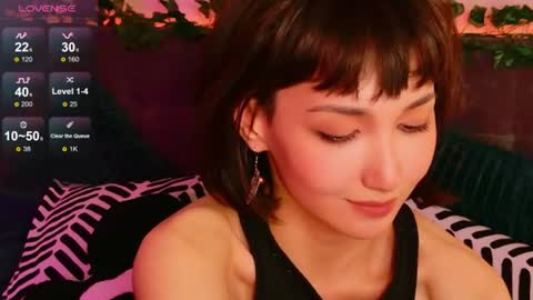 Snapshot of gentlemusee chatting on June 18, 2:43 pm gentlemusee online show from June 18, 2:43 pm